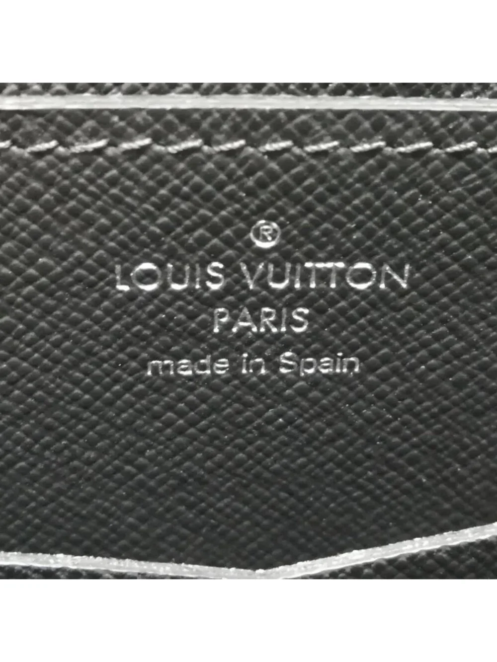 Louis Vuitton Zippy XL Shoulder Clutch